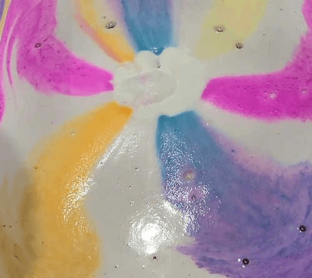 PREORDER: The Big Whizz Foaming Bath Art Fizzer 190g
