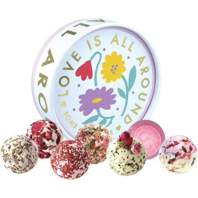 Love is All Around Creamer Gift Pack