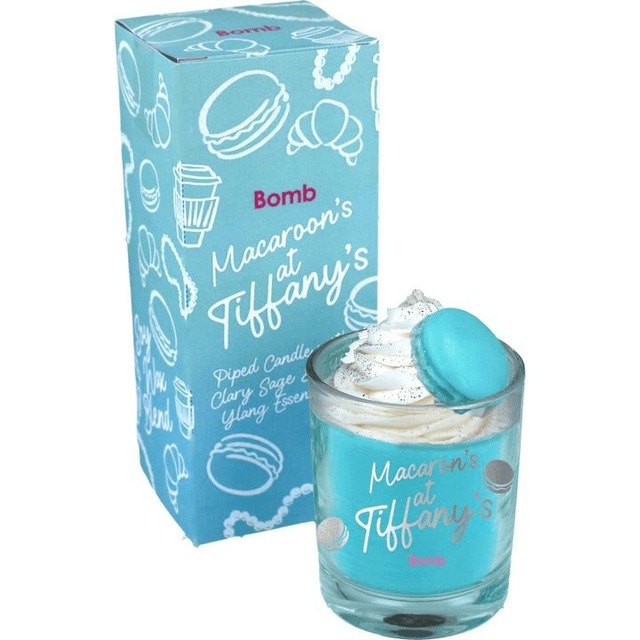 Macaroons at Tiffany&#039;s Piped Candle